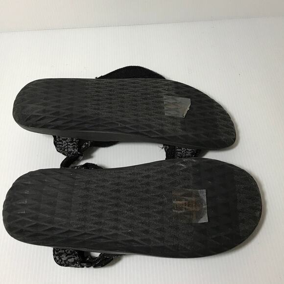 Cushion Fit Outdoor Strap Sandals 7/8 - Picture 6 of 7